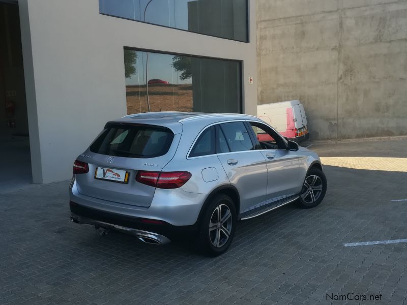 Mercedes-Benz GLC 250d Offroad in Namibia