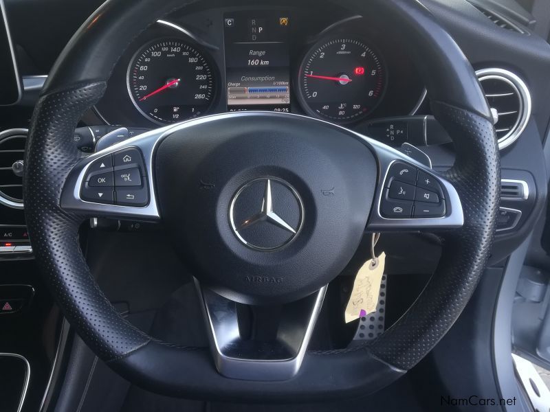 Mercedes-Benz GLC 250d Offroad in Namibia