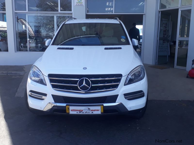 Mercedes-Benz ML 400 Be in Namibia