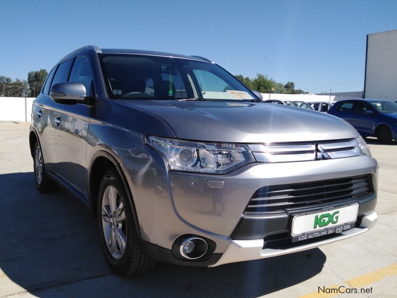 Mitsubishi Outlander in Namibia