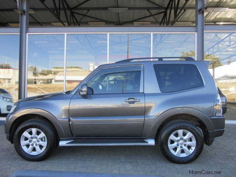 Mitsubishi Pajero 3,2L GLS SWB A/T 4x4 Diesel in Namibia