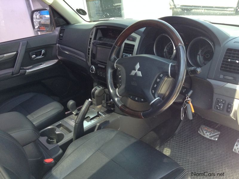 Mitsubishi Pajero 3.2 DI-D 4x4 Auto GLS Exceed in Namibia