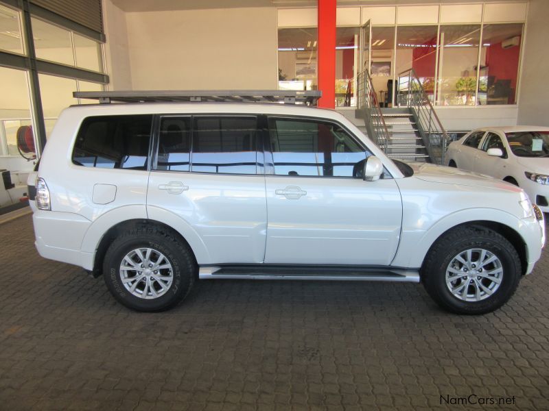 Mitsubishi Pajero 3.2 DI-DC LWB 4x4 A/T in Namibia