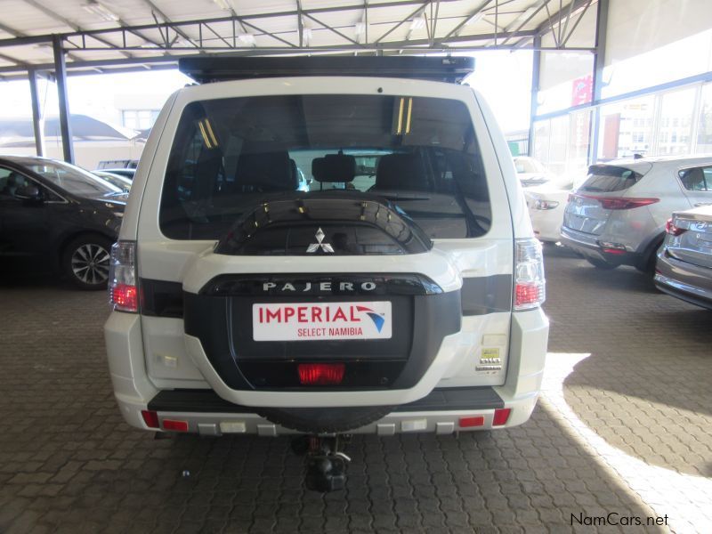 Mitsubishi Pajero 3.2 DI-DC LWB 4x4 A/T in Namibia