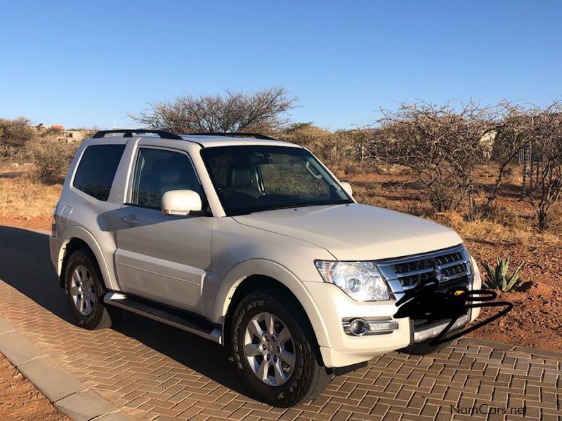 Mitsubishi Pajero SWB 3.2L DID in Namibia