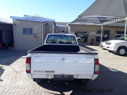 Nissan Hardbody NP 300 2.5  S/C in Namibia