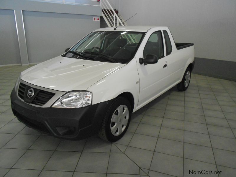 Nissan NP 200 1.6  8v a/c in Namibia