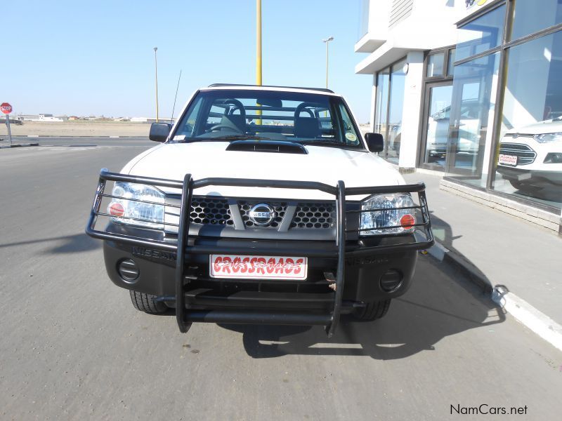 Nissan NP 300 S/C 2.5 LWB in Namibia