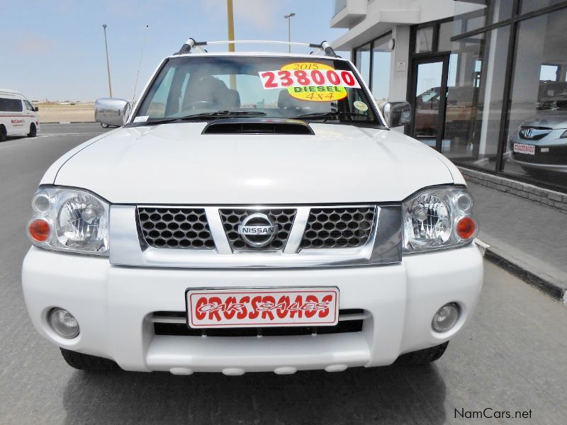 Nissan NP300 2.5 Tdi D/C 4x4 in Namibia