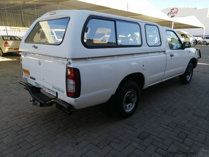 Nissan NP300 Hardbody 2.0i LWD P/U S/C in Namibia