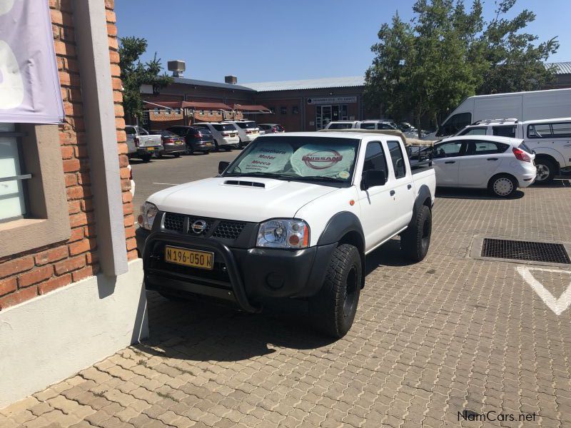 Nissan NP300 hard body bakkie in Namibia