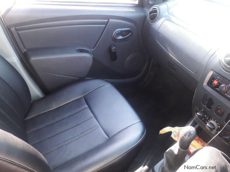 Nissan Np200 stealth in Namibia