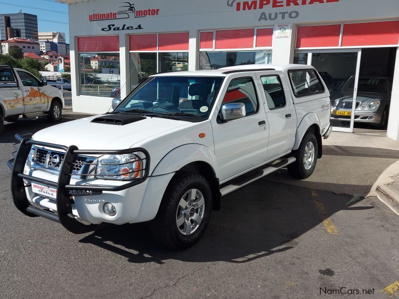 Nissan Np300 2.5 Tdi 4x4 P/u D/c in Namibia