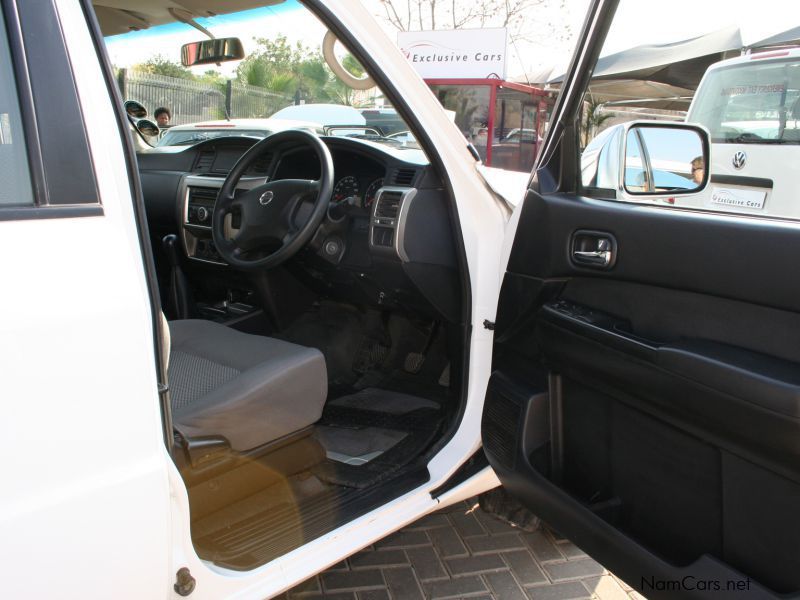 Nissan Patrol 4.2 GL 4x4 manual in Namibia