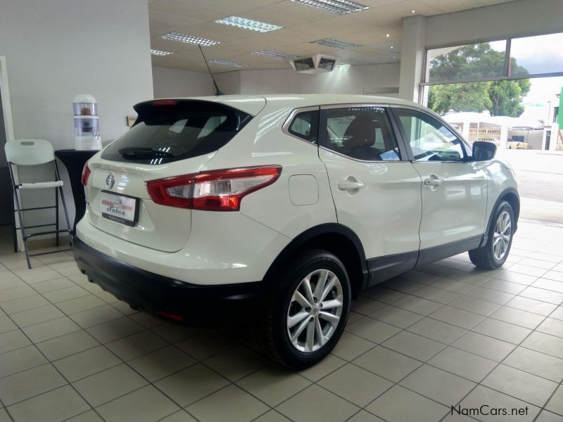 Nissan Qashqai 1.2t Visia in Namibia