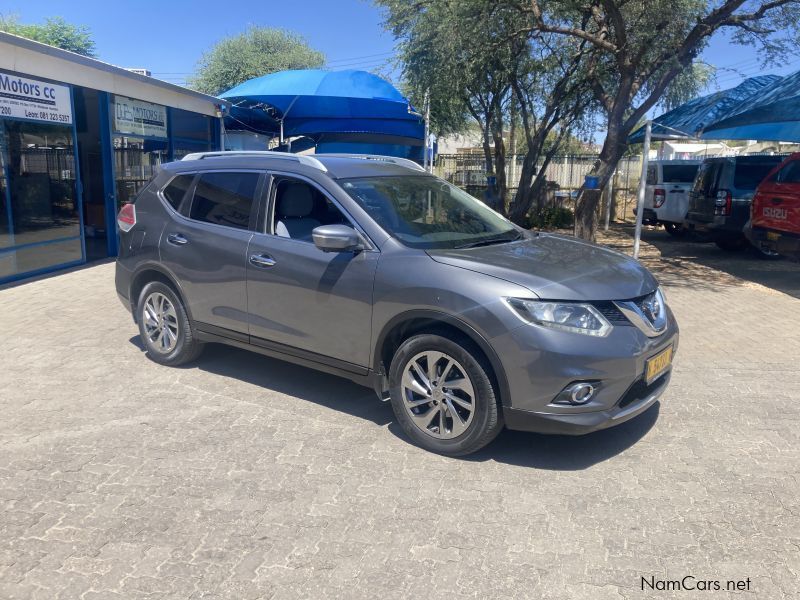 Nissan Xtrail 2.5 SE 4x4 auto in Namibia