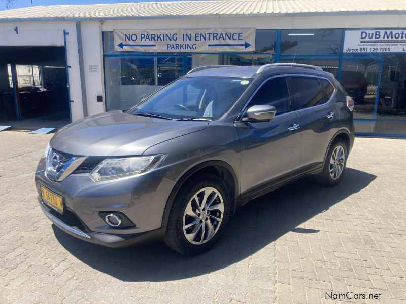 Nissan Xtrail 2.5 SE 4x4 auto in Namibia