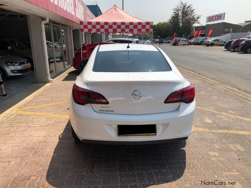 Opel Astra 1.6 Essentia in Namibia