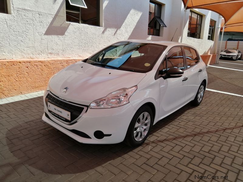 Peugeot 208 1.2VTi Access in Namibia