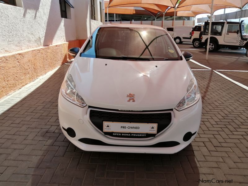 Peugeot 208 1.2VTi Access in Namibia