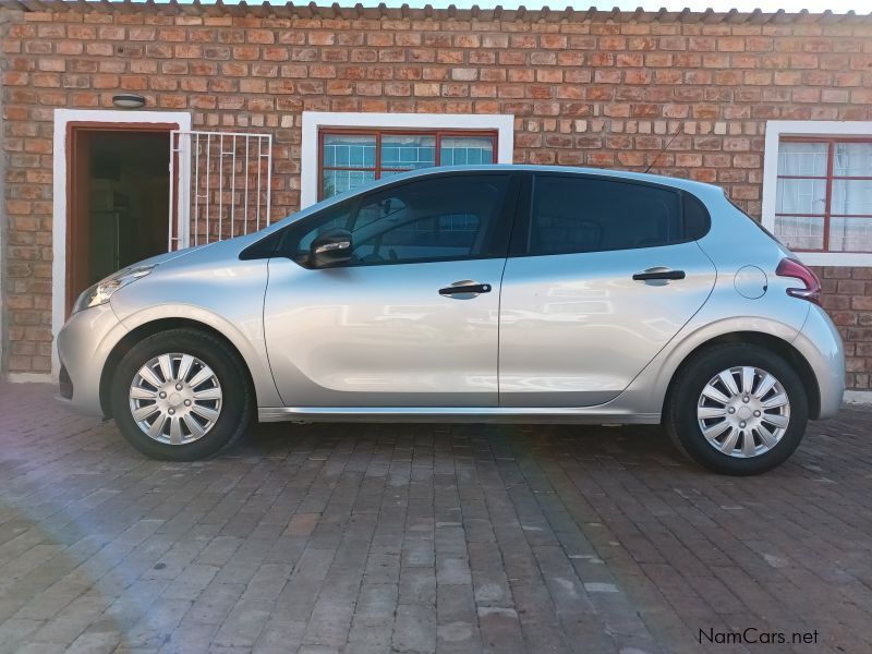 Peugeot 208 Pop Art in Namibia