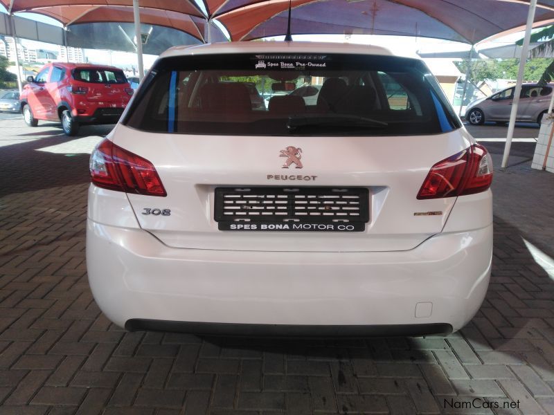 Peugeot 308 in Namibia