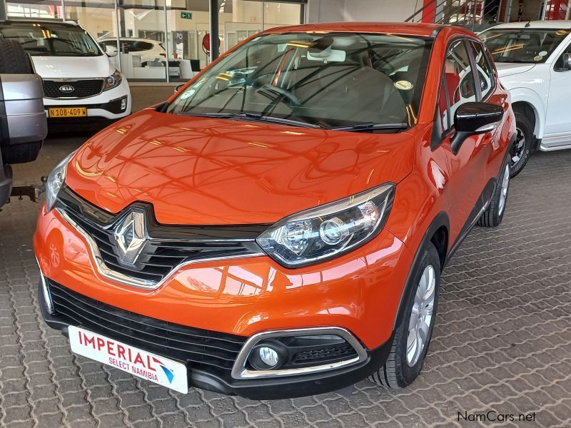 Renault Captur 900cc Expression (66Kw) in Namibia