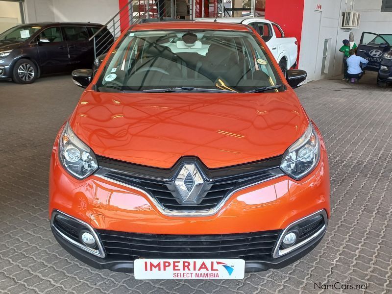 Renault Captur 900cc Expression (66Kw) in Namibia