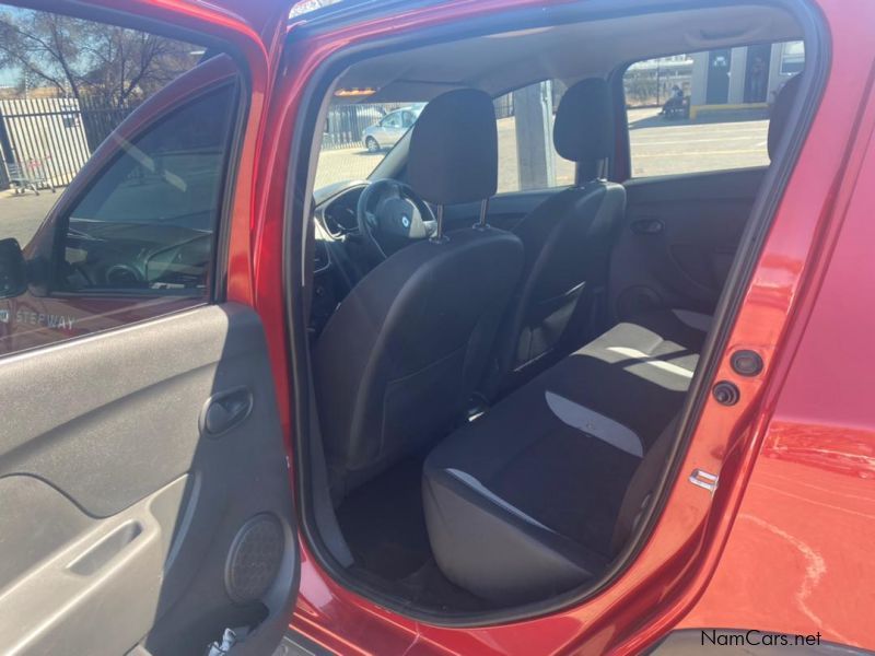 Renault Sandero Stepway 1.6 in Namibia