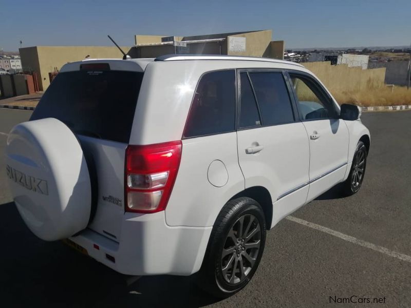Suzuki GRAND VITARA SUMMIT 2.4i 4x4 in Namibia
