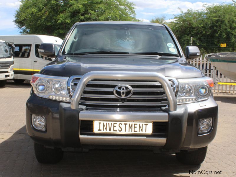 Toyota 200 Series 4.5 D4D in Namibia