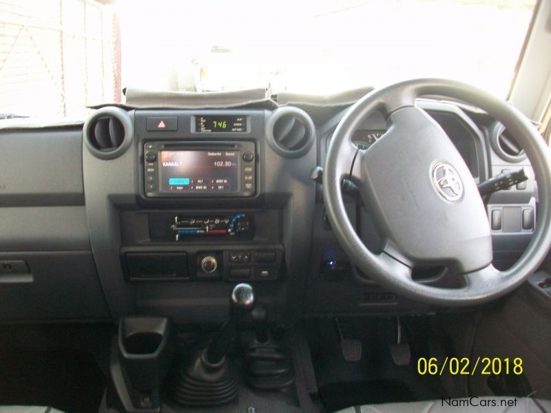Toyota 2015 4.5 V8 LANDCRUISER DOUBLE CAB in Namibia