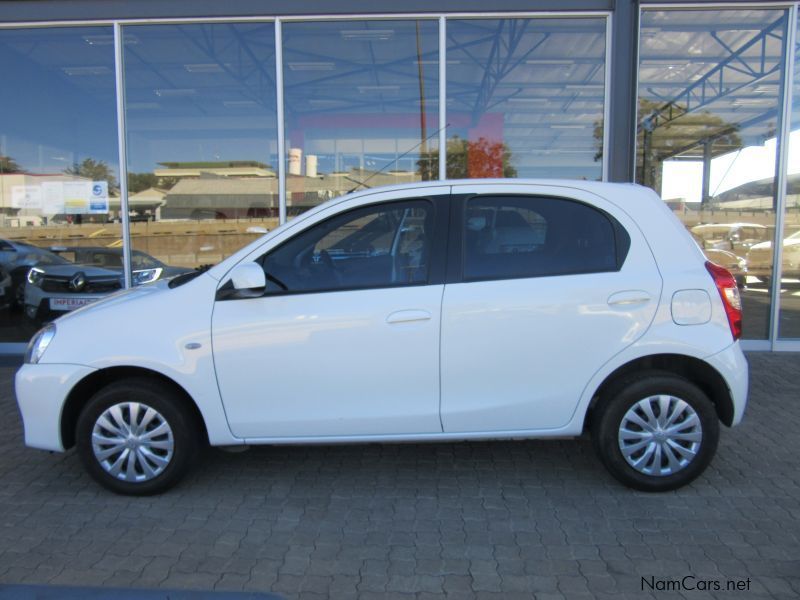 Toyota Etios 1.5 Xs/sprint 5dr in Namibia