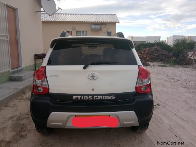 Toyota Etios Cross 1.5i in Namibia