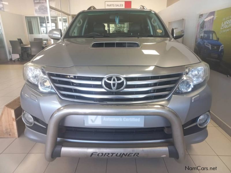 Toyota FORTUNER 3.0 D4D 4X4 AT in Namibia
