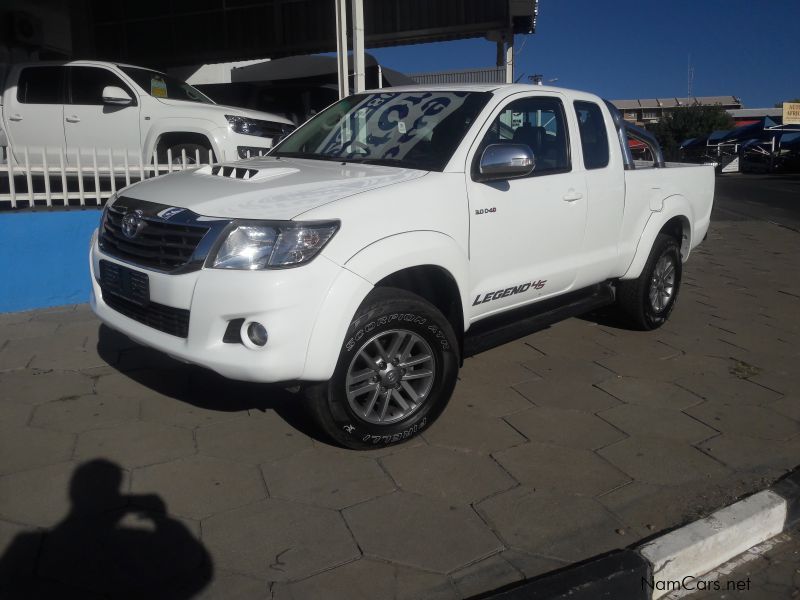 Toyota HILUX 3.0 D4D LEGEND 45 in Namibia