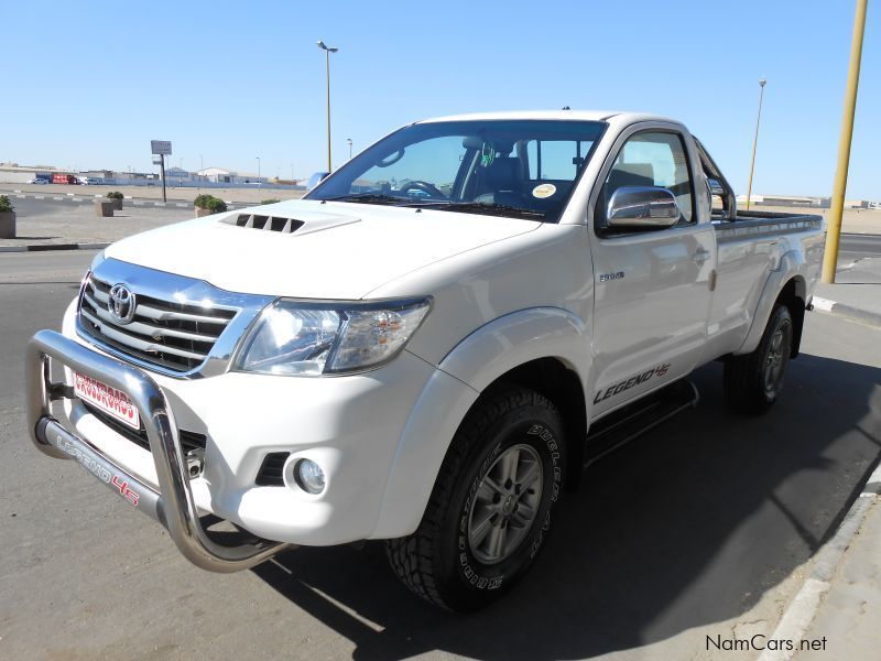 Toyota HILUX 3.0 D4D LEGEND 45 R/B S/C  LWB in Namibia