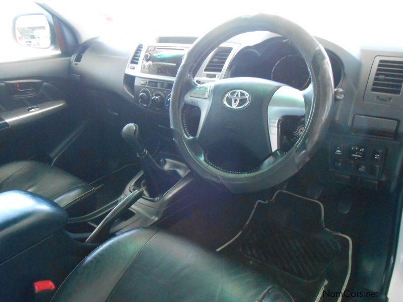 Toyota HILUX 3.0 D4D LEGEND 45 R/B S/C  LWB in Namibia