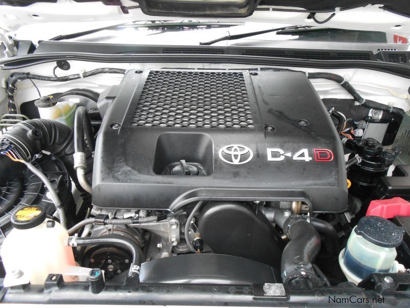 Toyota HILUX 3.0 D4D S/C LEGEND 45 R/B 4x2 in Namibia