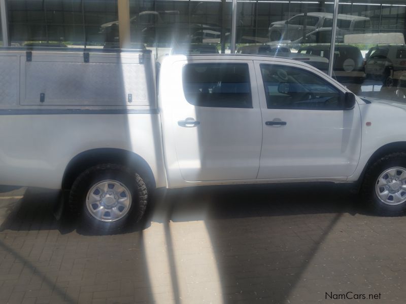 Toyota HIlux SRX DC 2.5 Tdi 4x4 Man in Namibia