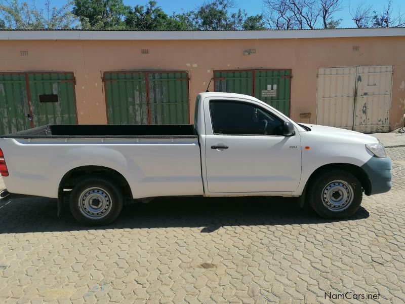 Toyota Hilux 2.0 VVTI in Namibia