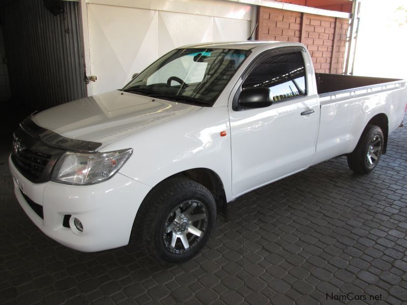 Toyota Hilux 2.0 VVTi LWB in Namibia