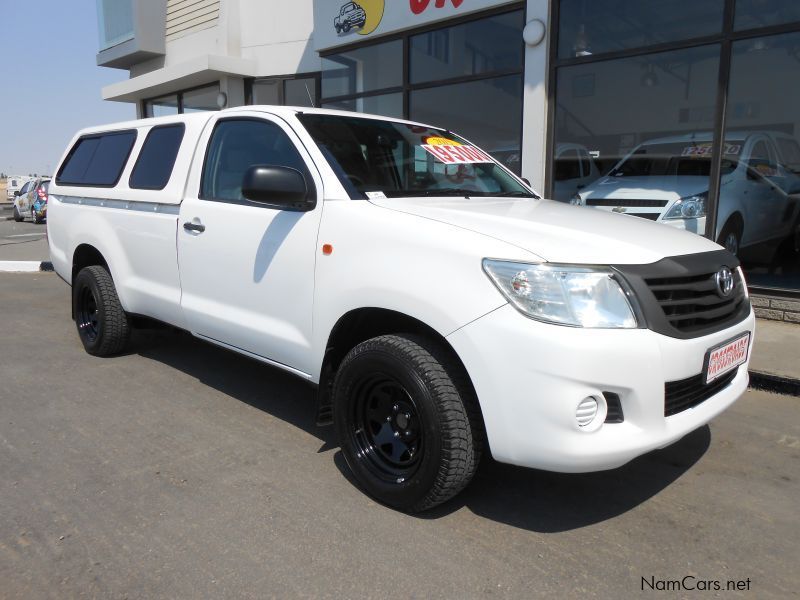Toyota Hilux 2.0 vvti +ac in Namibia