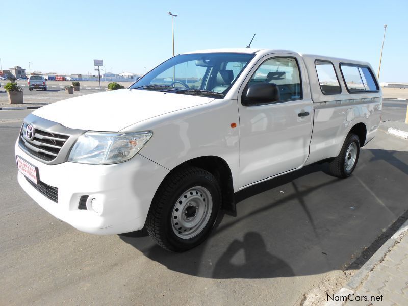 Toyota Hilux 2.0 vvti +ac in Namibia