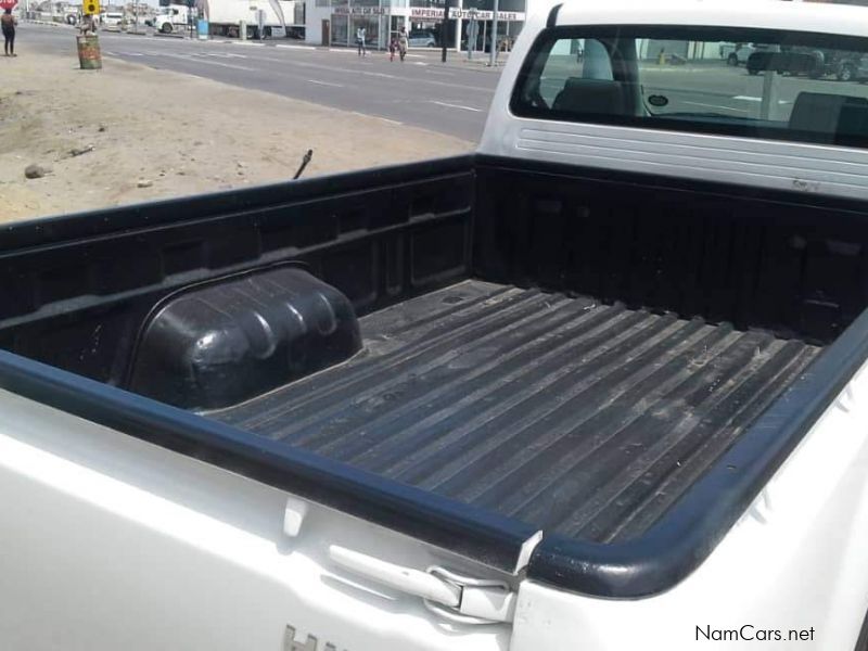 Toyota Hilux 2.5 D4D SC 4x2 in Namibia