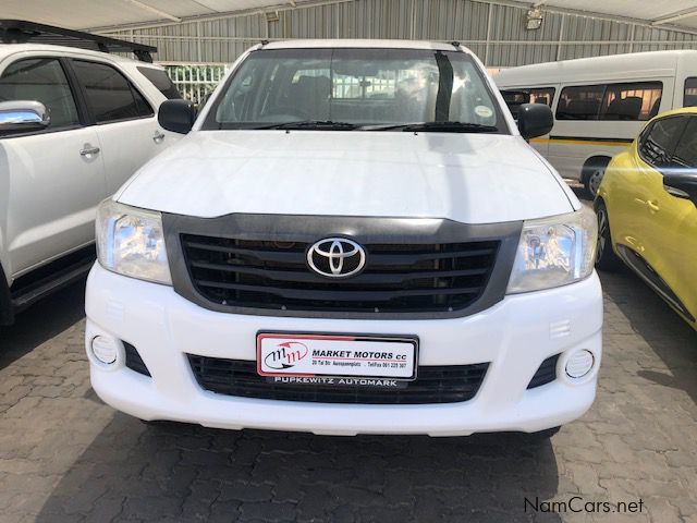 Toyota Hilux 2.5 D4D SRX 4x4 D/C manual in Namibia