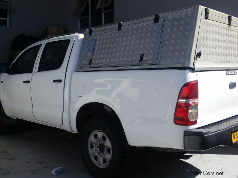 Toyota Hilux 2.5 D4D SRX 4x4 DC Manual in Namibia