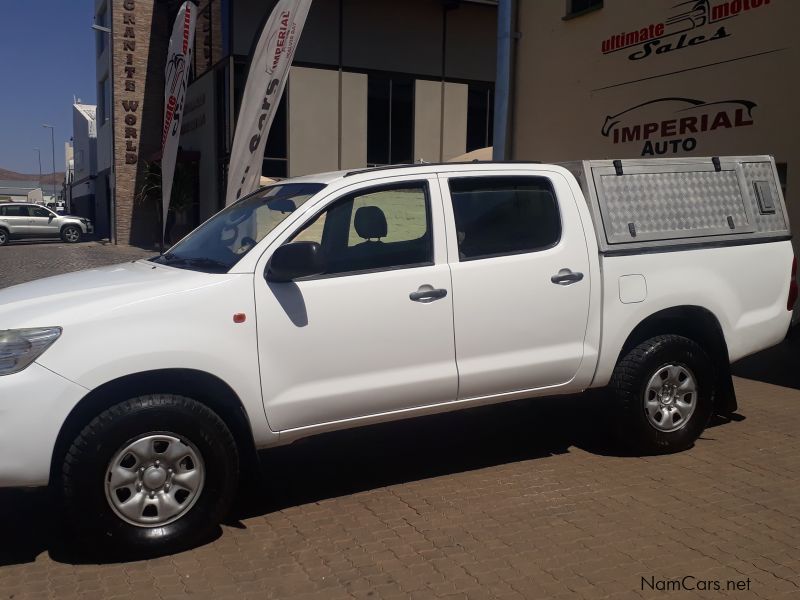 Toyota Hilux 2.5 D4D SRX D/C 4x4 in Namibia