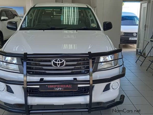 Toyota Hilux 2.5D-4D SRX 4X4 P/U D/C in Namibia