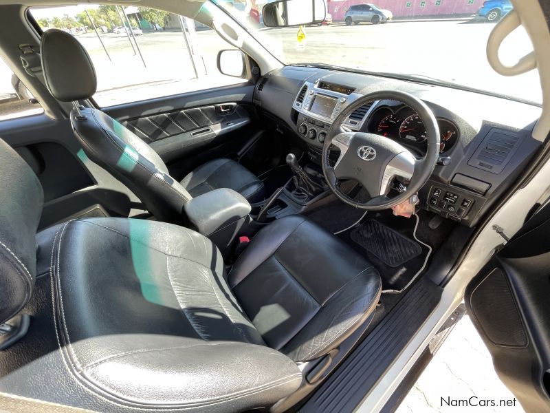 Toyota Hilux 3.0 D-4D P/U E/C M/T 4X4 LEGEND 45 in Namibia